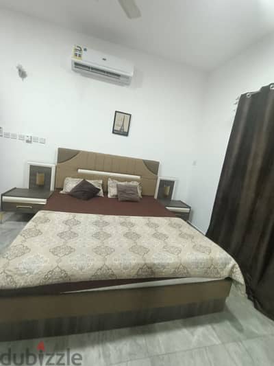 Alkhuwer 33 large studio fully furnished for rent included all bills