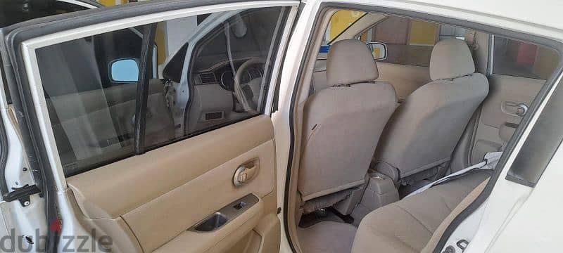 Nissan versa model 2012 for rent 1