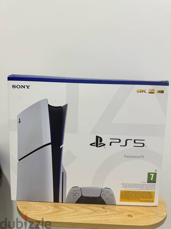 ps5 slim, مع كل ملحقاتها 0