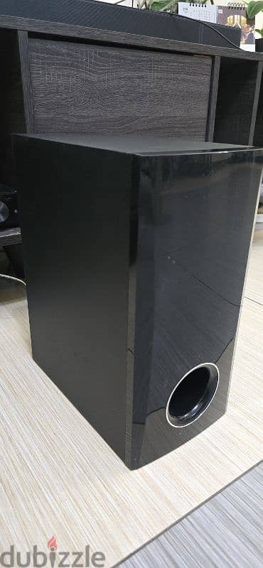 LG 5.1 Sound System 4