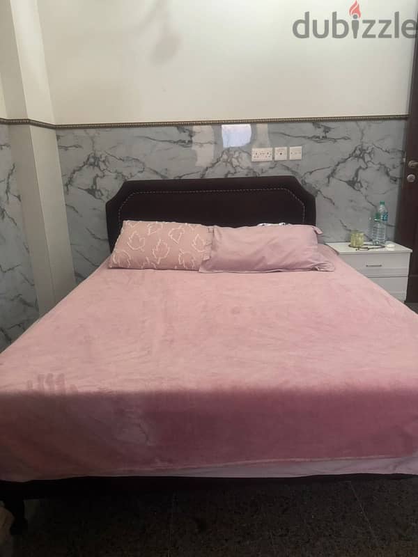 big bed for sale 0