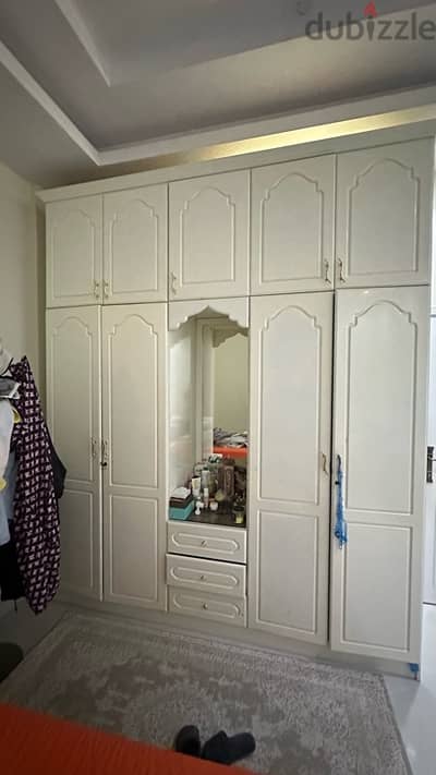 wardrobes 4 doors