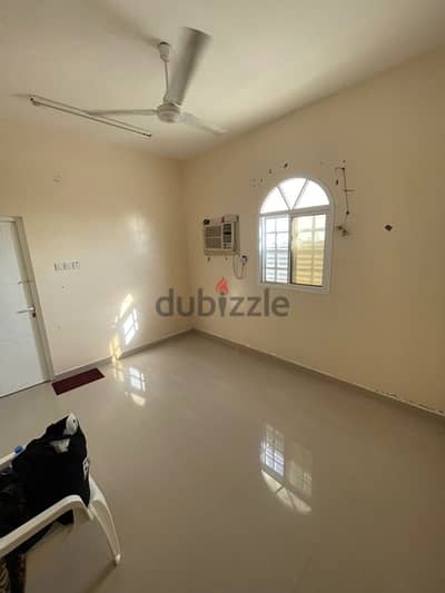 Room for rent in sur