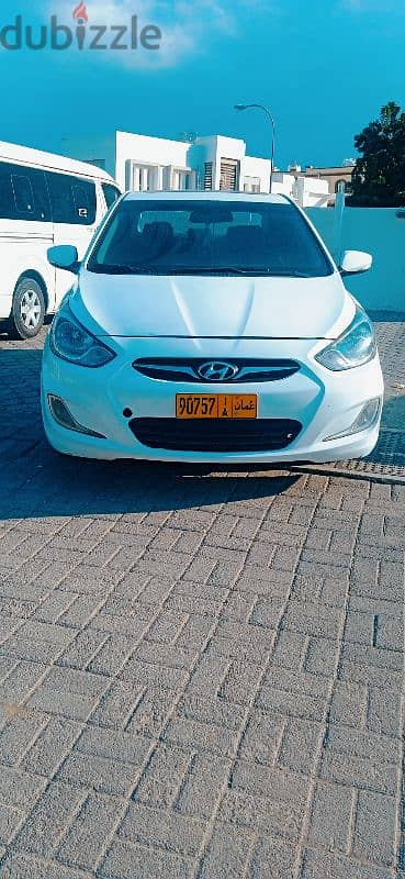 Hyundai Accent 2012