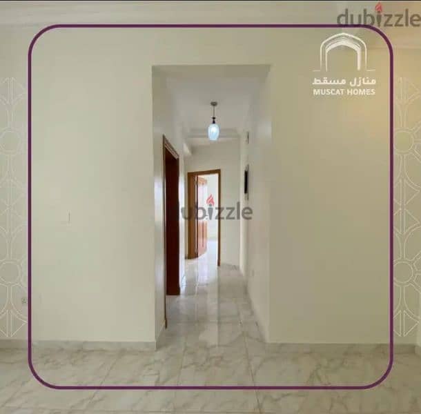 شقة للايجار بالغبرة/Apartment for rent in Al Ghubrah 0