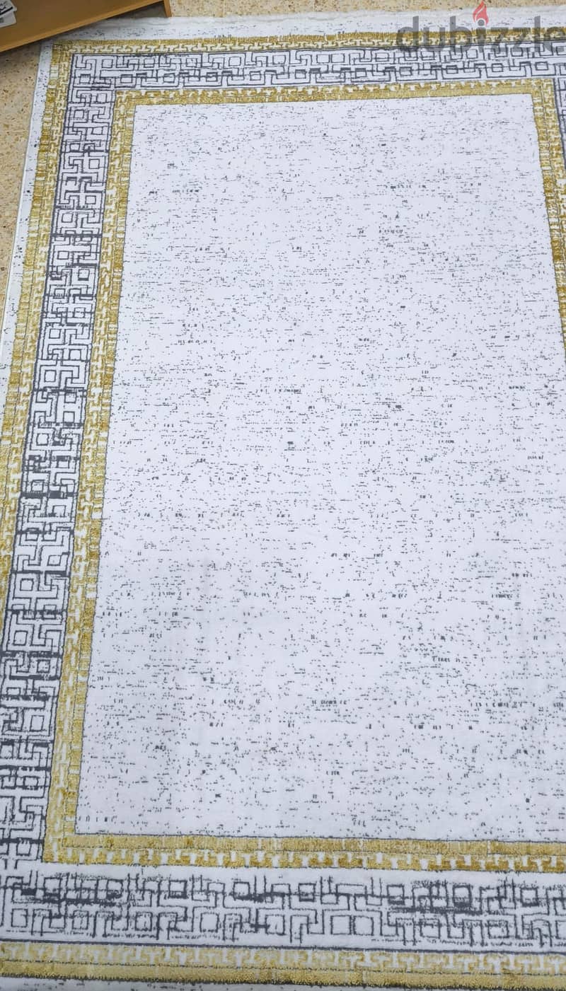 Brand New, Never Used Turkish made Beautiful Carpet (200 x 290 Cm) 1