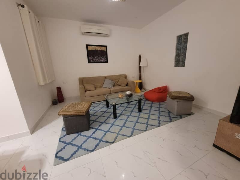 2BHK Fully furnished apartment located Qurum (PDO) 7