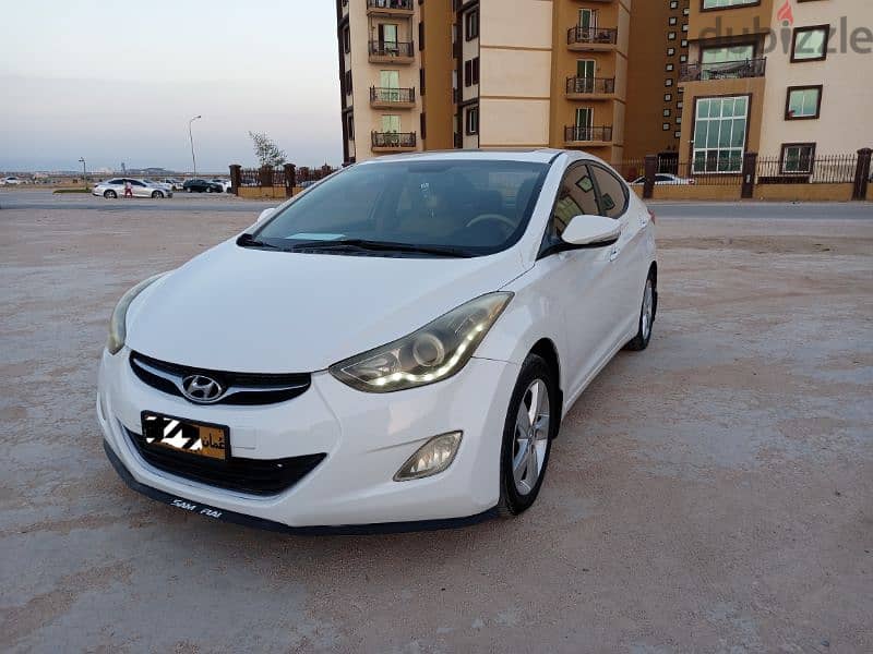 Hyundai Elantra 2012 0