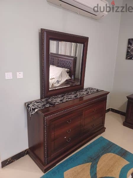 للبيع سرير نوم مزدوج خشب صاج For sale double bed made of teak wood 4