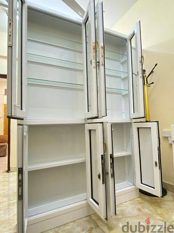 ALUMINIUM SHOWCASE AND CUPBOARD WITH NEAT CONDITION 1