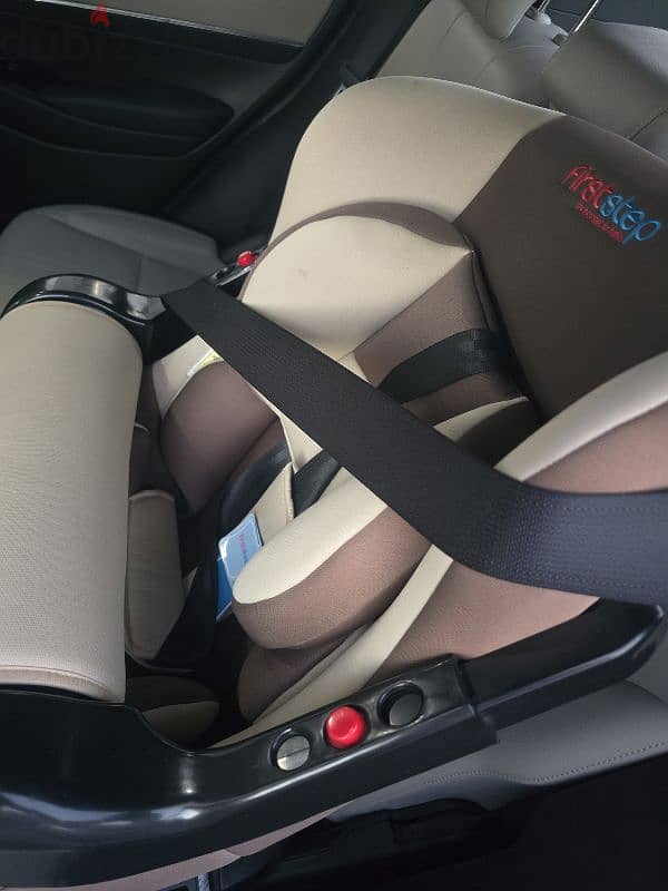 Baby car seat - First step 3