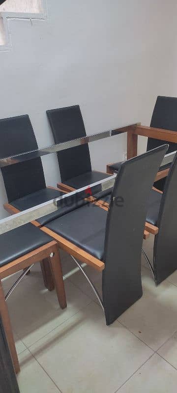 Dining table with chairs 4