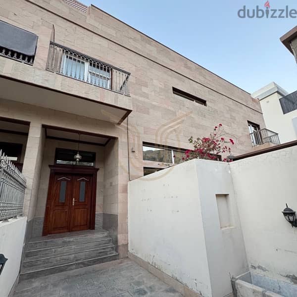 AL QURUM 29 | LUXURIOUS 3+1 BR VILLA FOR RENT 1