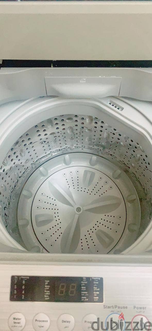 Washing machine in excellent condition 7 kgs 3