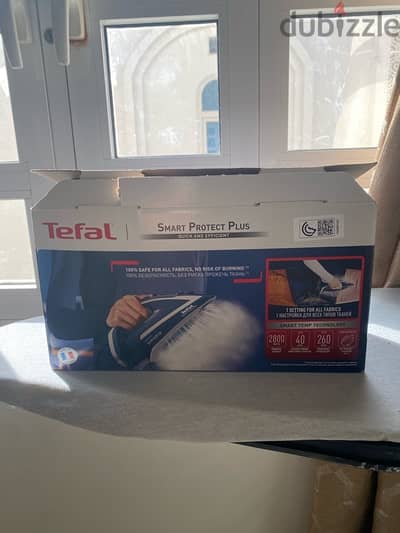 Tefal Steam Iron hand held. Brand new hardly used.