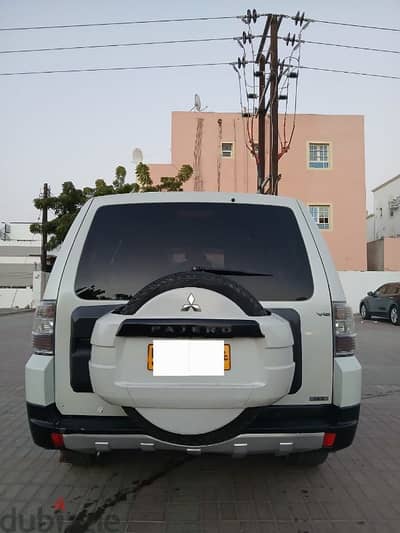 Mitsubishi Pajero 2009