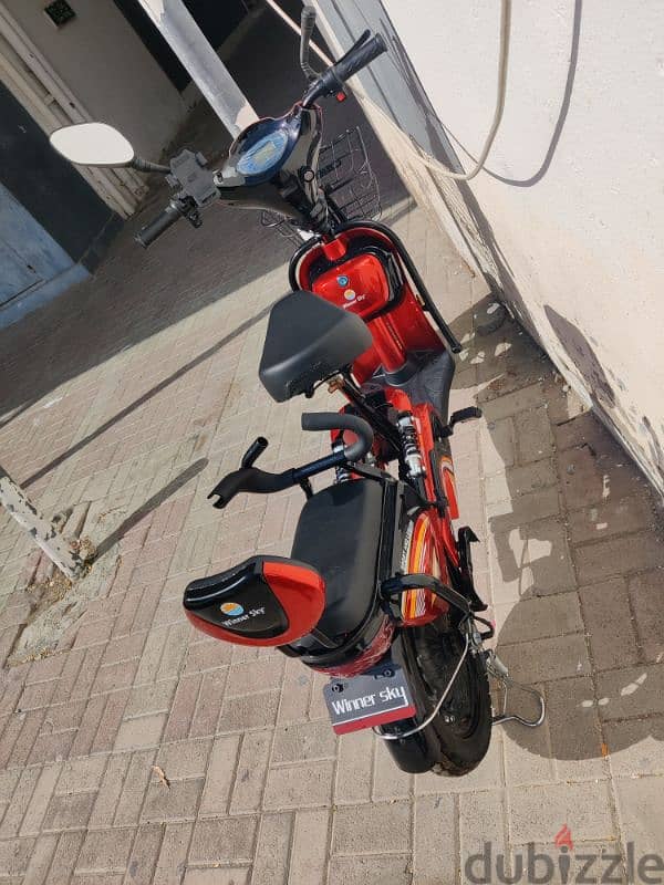 Electric scooty 4