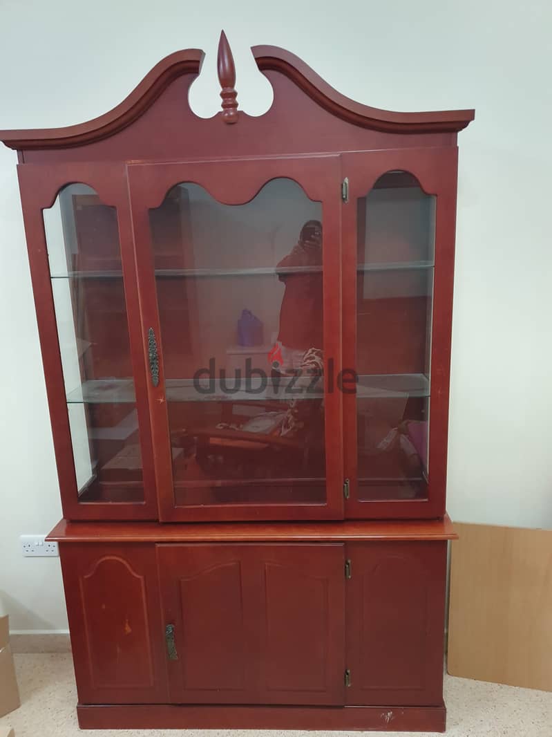 Excellent condition wooden show case 3