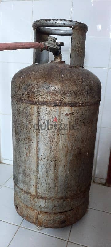 gas cylinder with gas burner