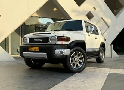 Toyota FJ Cruiser 2012 gcc spec