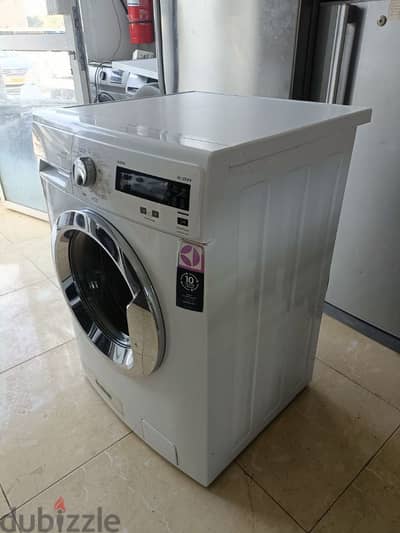 good and clean 8kg Electrolux. . wastspp 96587115