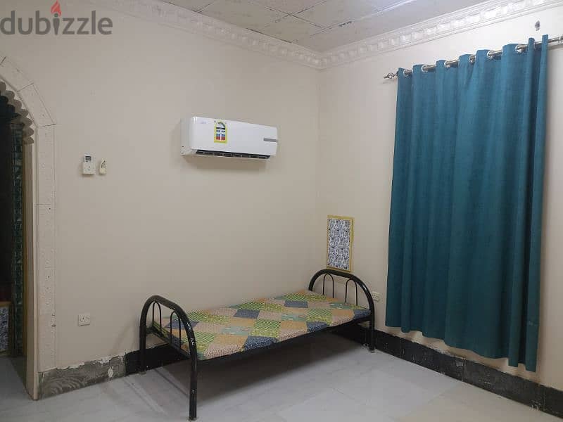 غرفة للإيجار For Rent Room 0