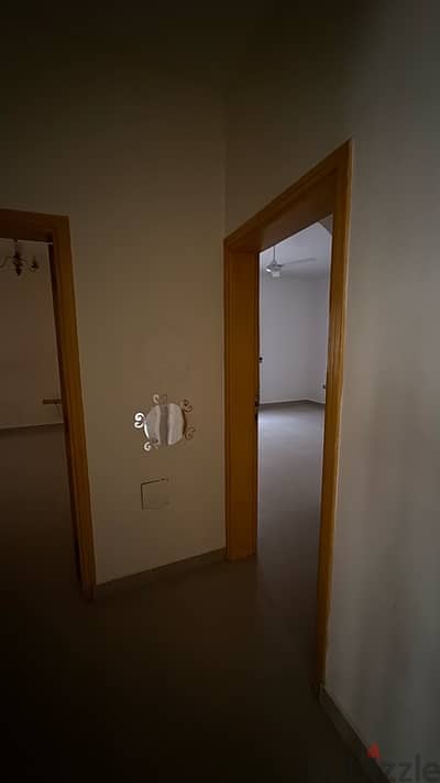 apartment for rent 4 rooms and hall