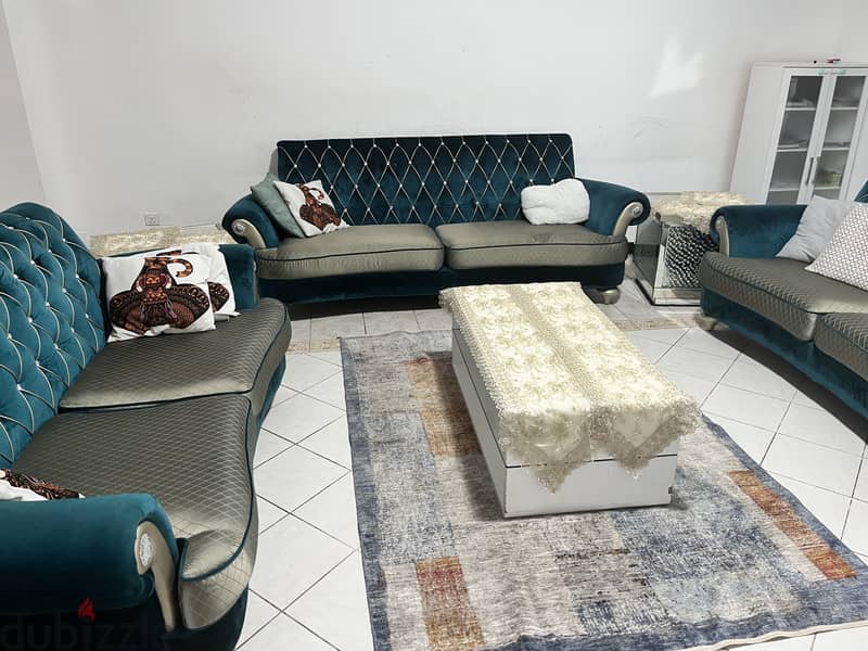 7-10 seater Sofa set 1