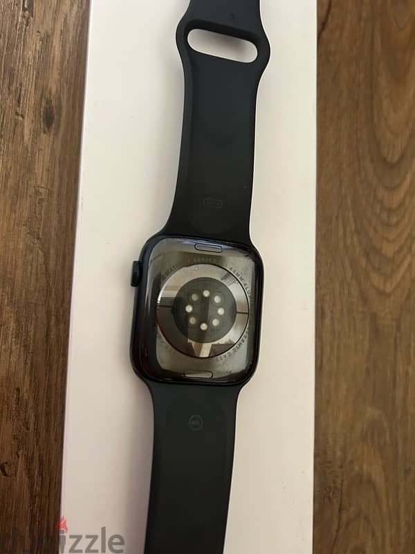 Apple watch series 8 1