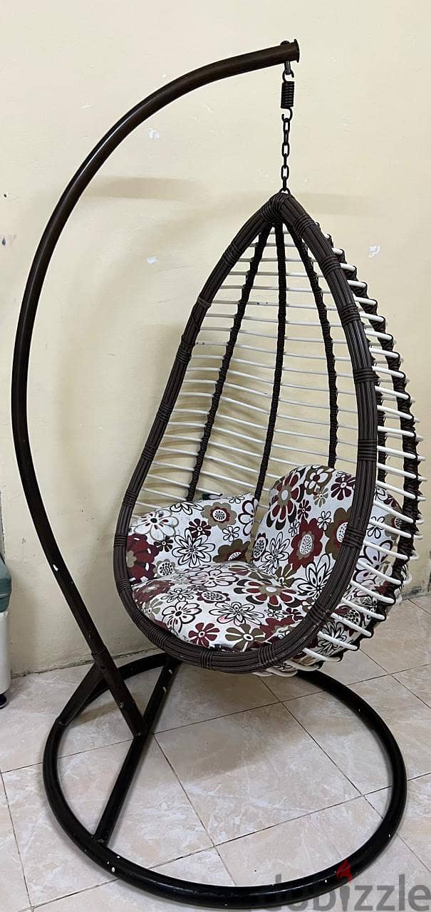 Maple Leaf Hanging Swing Chair 2