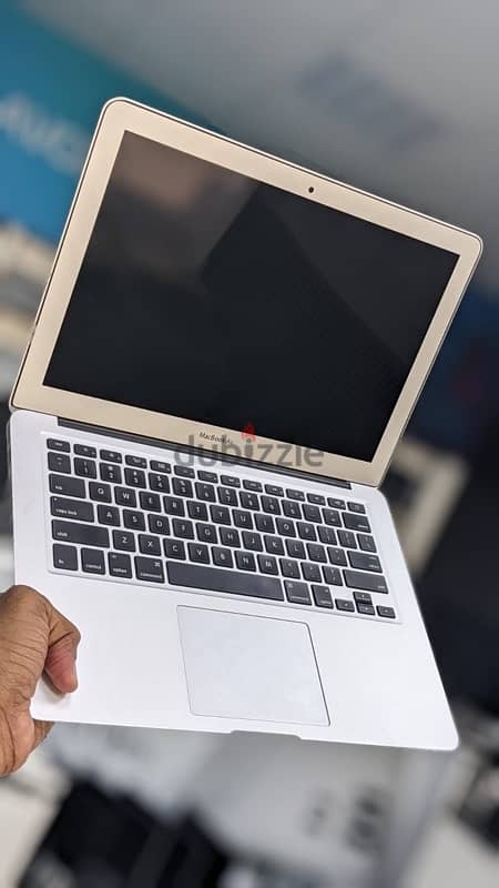 Apple MacBook Air 2017 used laptop slim model 2