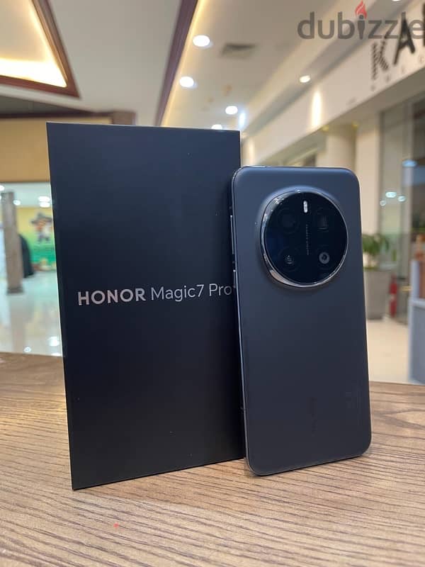 Honor magic 7 Pro 512 GB brand new with gift 1