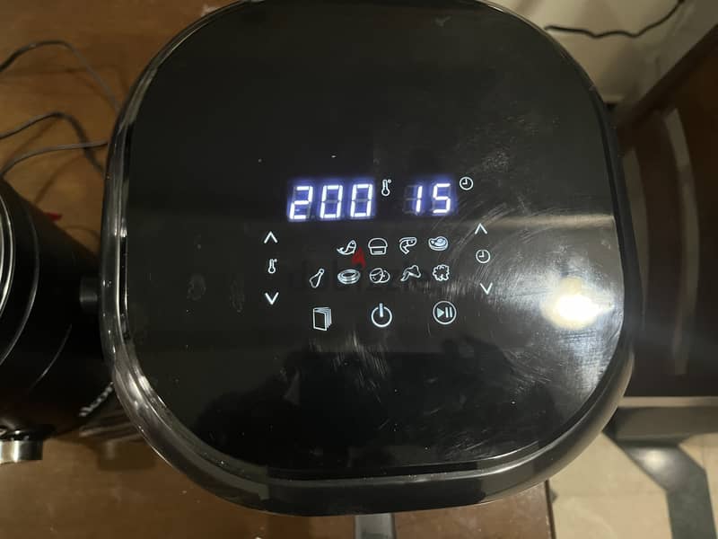 Air fryer and juicer 1