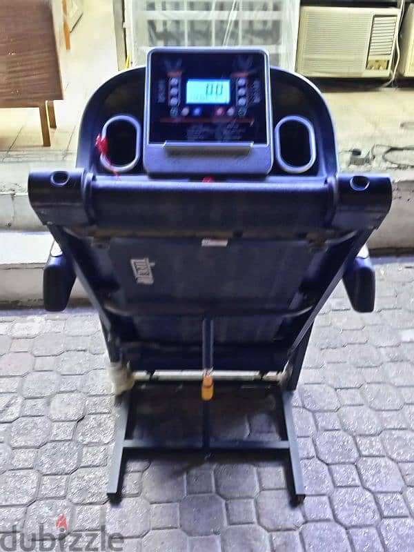 Treadmill Machine Almost New Condition Urgent Sale 0