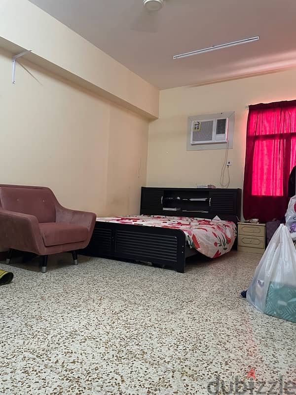 Executive Batchelor Room for Rent Near KM Trading Al khuwair 1