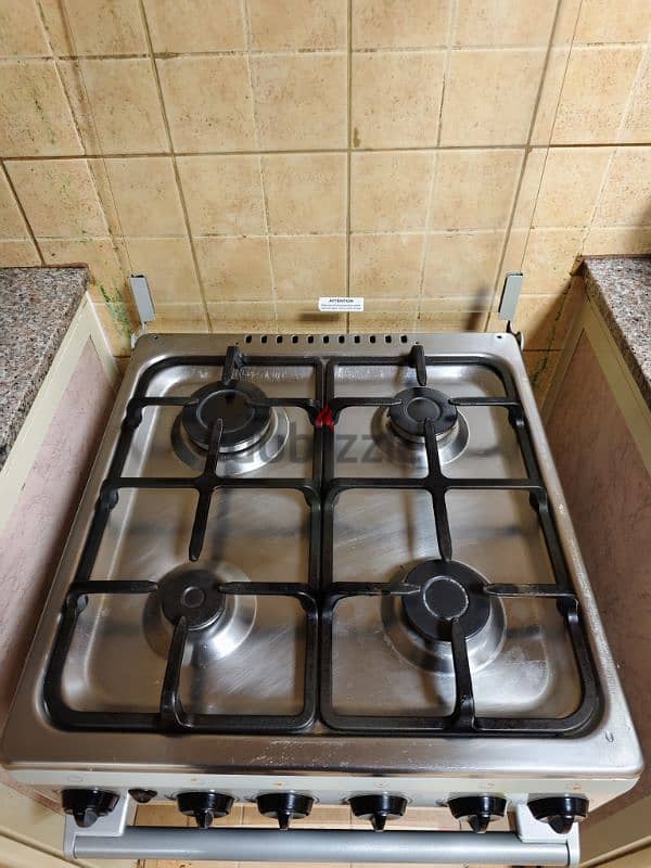 4 Burner Gas Oven for sale 1