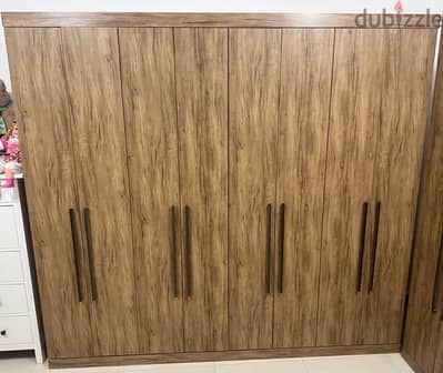 8 doors cupboard for sale