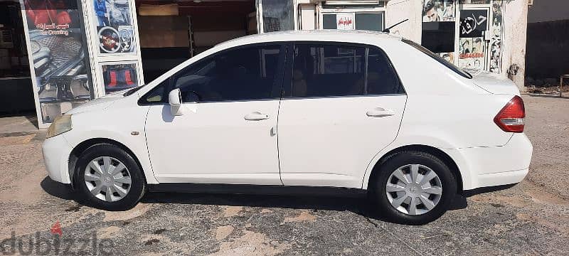 Nissan Tiida 2009 0