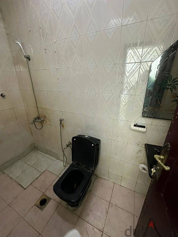 Studio for rent in alkhawir near marhab market ستديو للايجار بالخوير 15