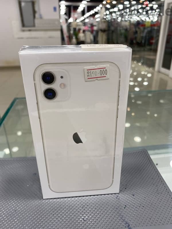 iPhone 11 brand new 128gb 1