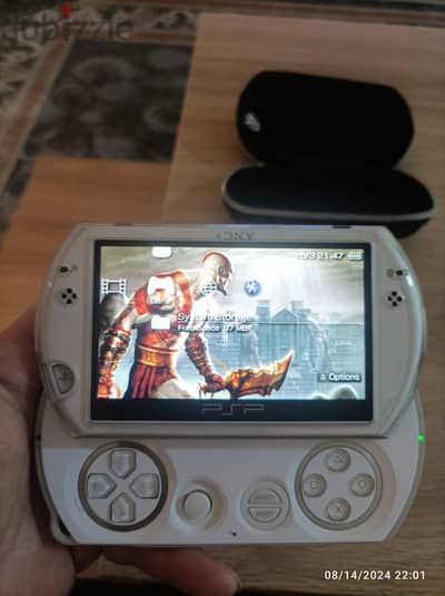 PSP go ice white  interested message me Whatsapp 79784802   30 ryals