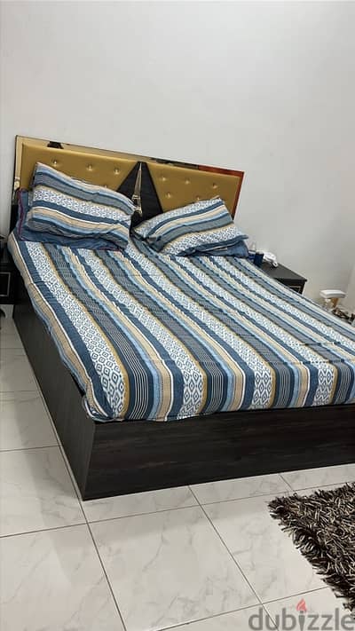 180x200cm used bed with spring  mattress