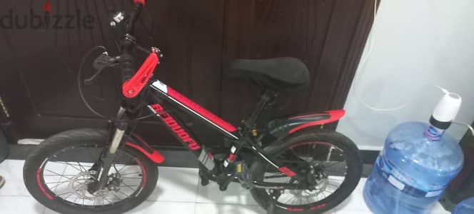 Kids bike 7-11 years price : 10 Omani Rials