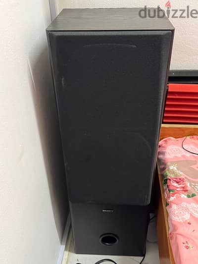 Sony Tower Speakers and Centre channel Kenwood Speakers