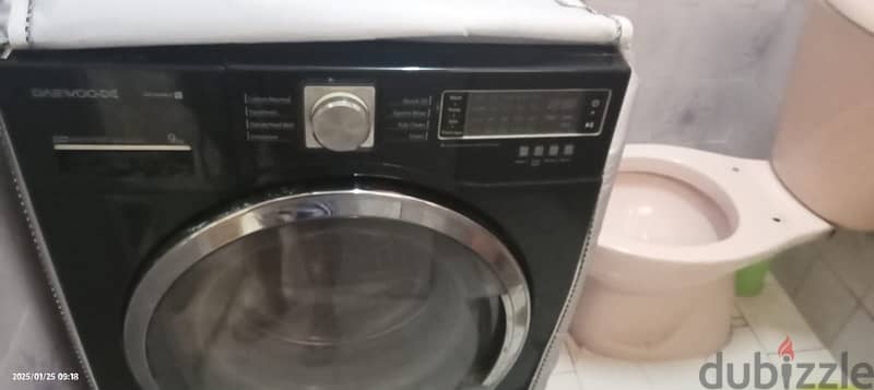 Daewoo Automatic Washing Machine 9kg capacity. 2