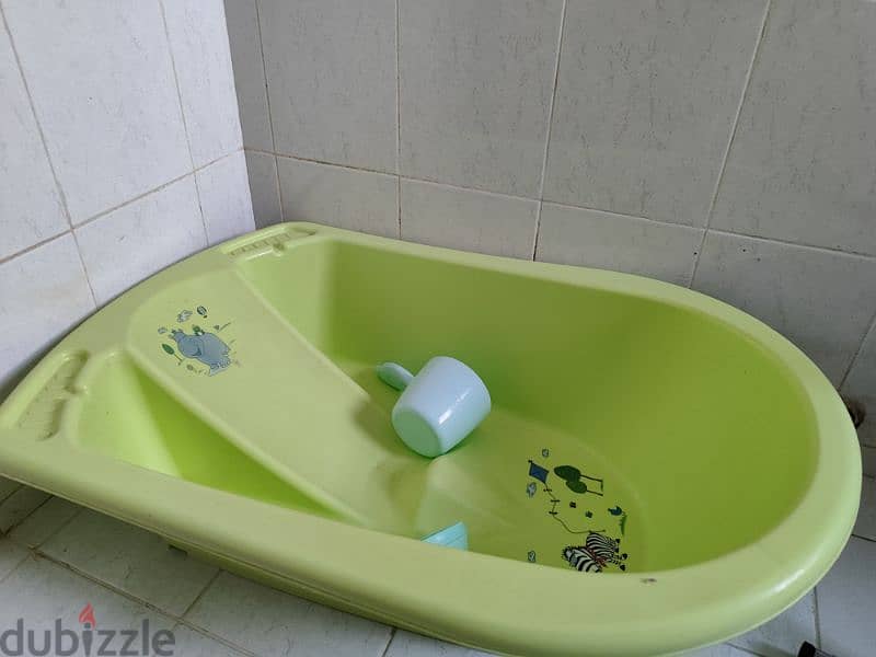 Baby Bath Tub 1