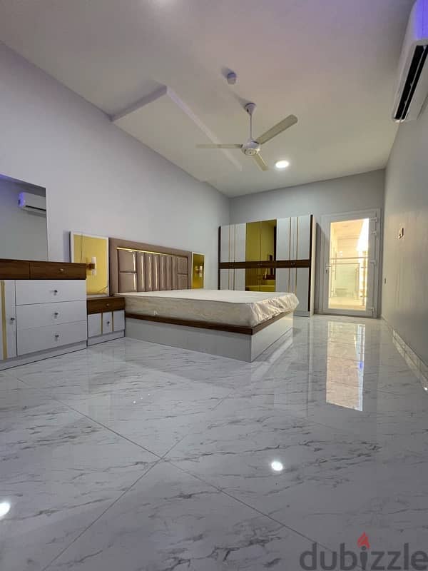 FULLY FURNISHED BRAND NEW 2 BHK FOR RENT ! 2