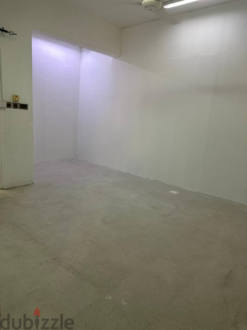 Studio for rent استديو للايجار 7