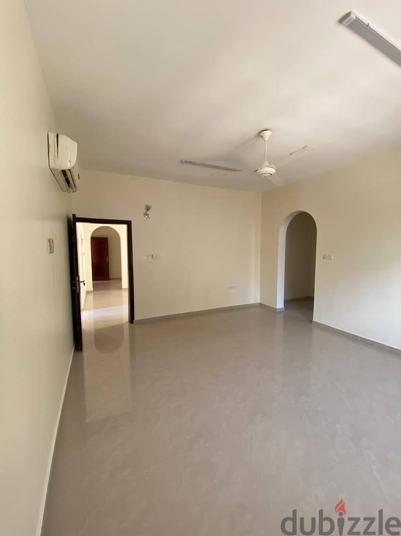 Large Flat for rent in Wadi Kabir 6