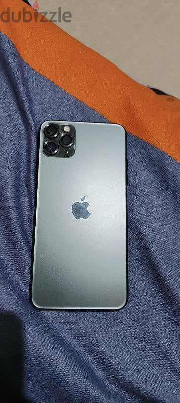 iphone 11 pro max 256GB URGENT SELL 1